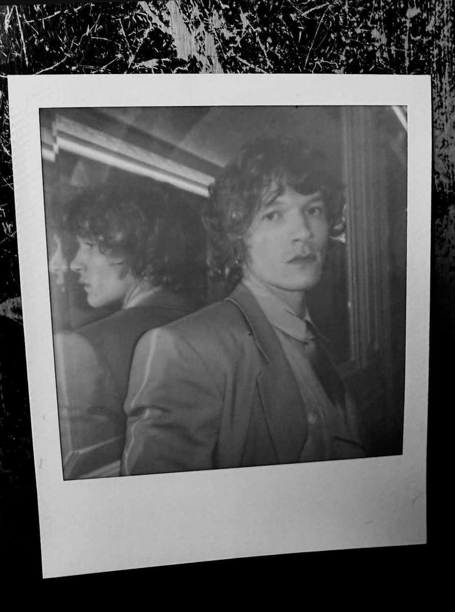 Connor Storrie getting ready for the YSL’s menswear show in Paris yesterday!

📲 kerrieurban via instagram