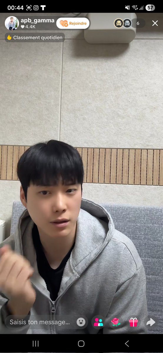 AlphaBAT_Fan_FR's tweet photo. Gamma est en live sur Tiktok !

📍 https://t.co/PlIDXgwJmM https://t.co/O3kU2Ld8VT