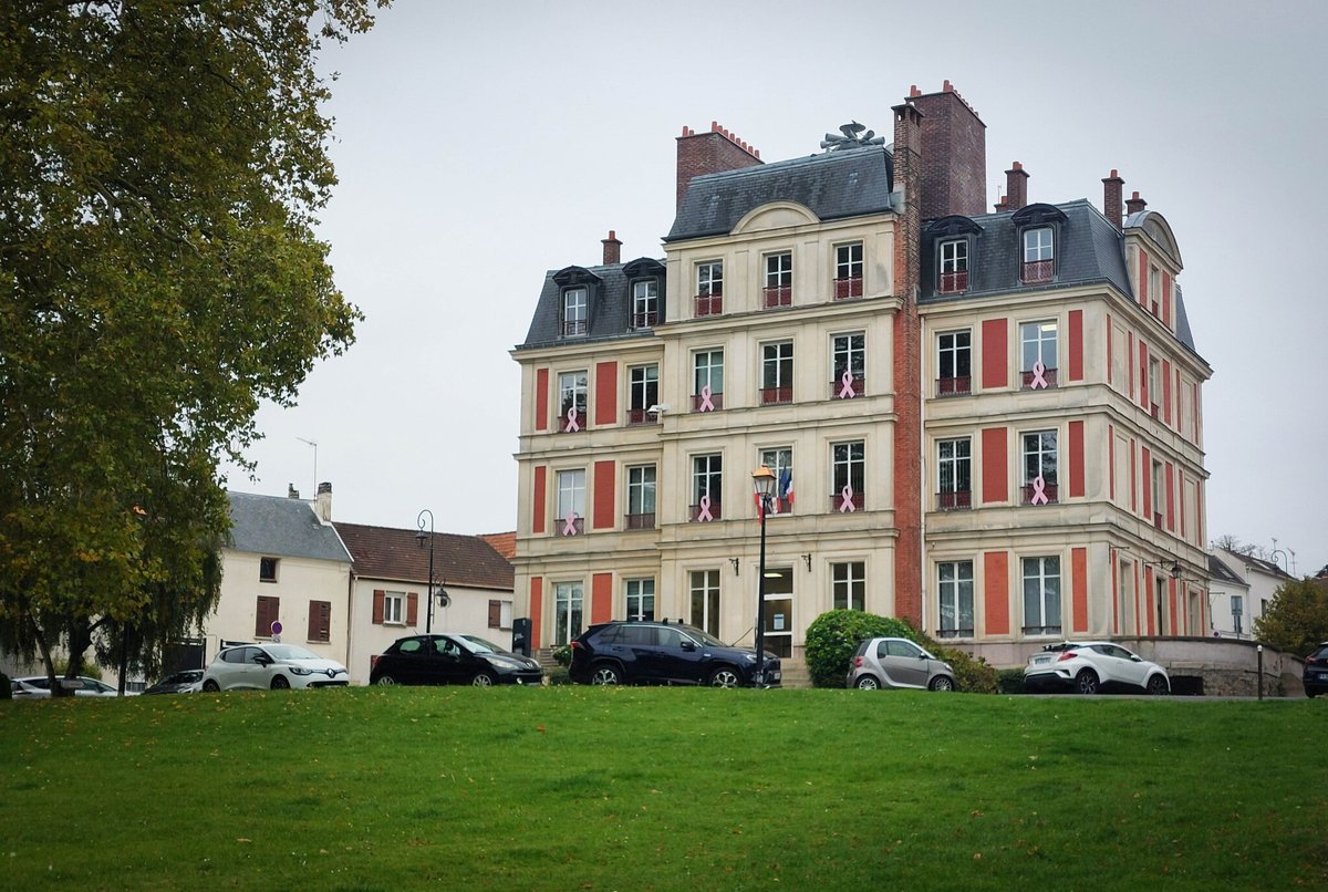 Le Parisien | 95 tweet media