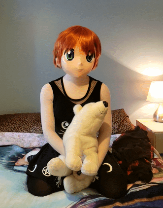 CanadianBanana's tweet photo. Cosplaying is fun at conventions, but on cold days like today, I enjoy being myself.  Tabitha Whitemage that is! 

I am so lucky to to just be comfortable anytime I want!  Would you mind if we hang out like this?

#animegao #kigurumimask https://t.co/G7nLgLbE3h