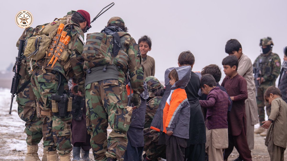 ای که دستت میرسد کار بکن 
#سرباز_وطن