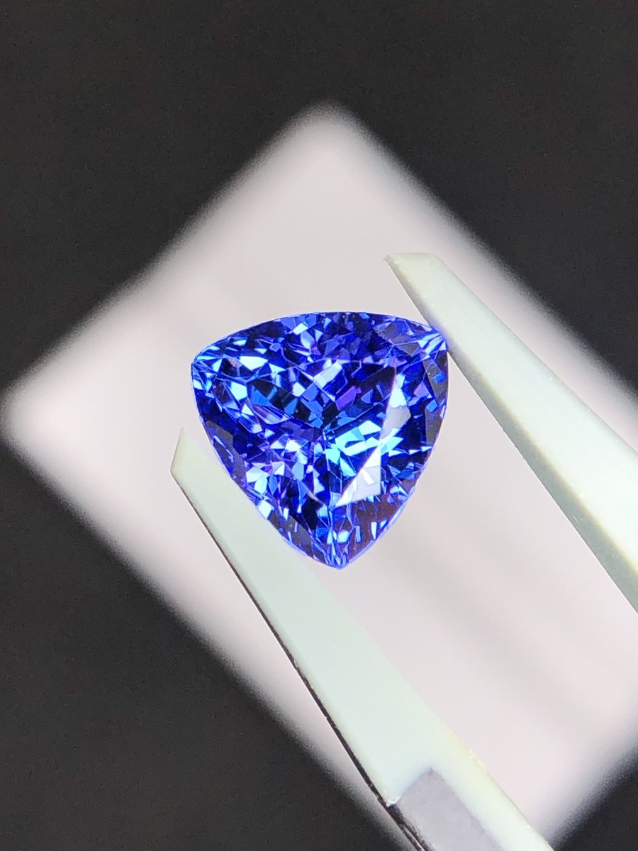 高品質-片耳【天然タンザナイト】6mm トリリアントカット X2qtmPfEFYoTKZ6UScT7QUYx2-