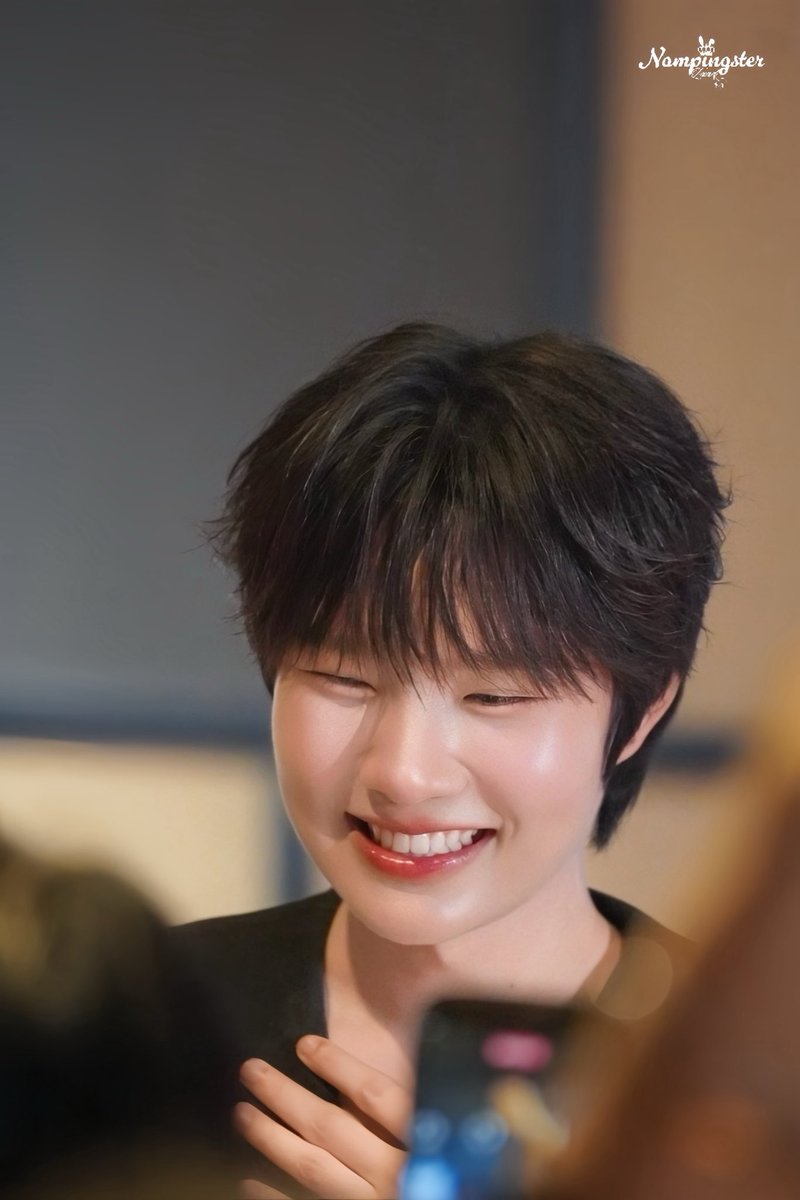 ยัยหน้าเต้าหูขาวรสหม่าหล่าของหม่ามี๊ 

KENGNAMPING VRH AW25 
#TVHA2025xKNP