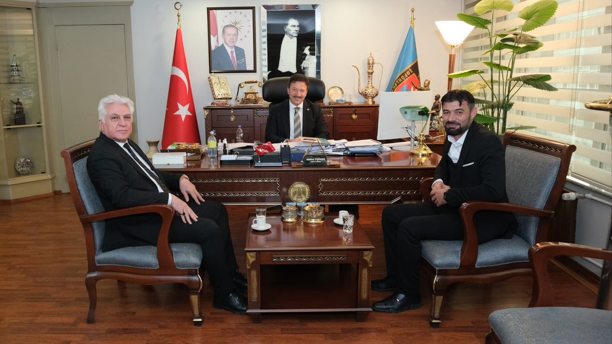 MehmetYiginer's tweet image. Niğde Esnaf ve Sanatkarlar Odaları Birliği Başkanımız Alim Yeşil, Çiftlik Esnaf Sanatkarlar ve Şoförler Odası Başkanımız Metin Tunç, Balıkesir Şoförler ve Otomobilciler Odası Başkanımız Rıza Tekin, Bandırma Şoförler ve Otomobilciler Odası Başkanımız Osman Çapar, Şanlıurfa Oto…