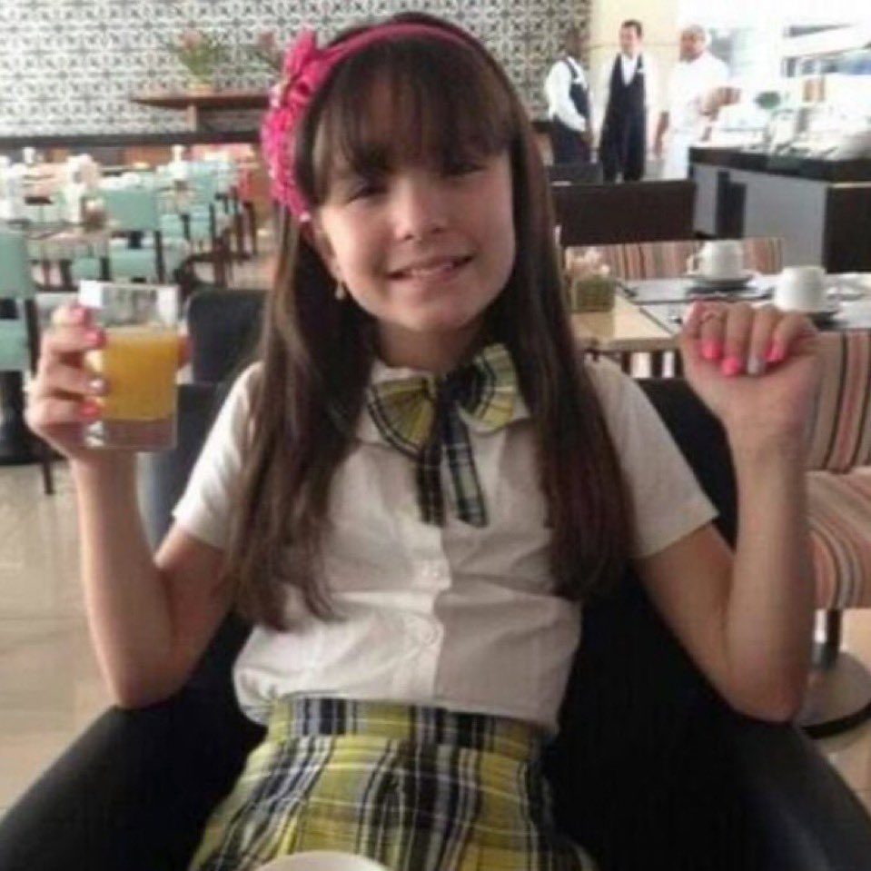 donasucos's tweet image. gente off: quando eu recomendo artistas underground (principalmente brasileiros) eh pq eu gosto do som deles, não significa necessariamente eu vou acompanha-los 24h nas redes sociais e concordar com todas as opiniões que eles postam, pfvr, vamos separar as coisas