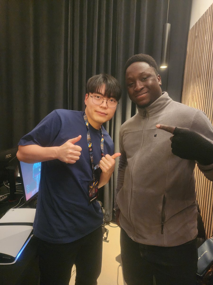 SHAOLING tweet media