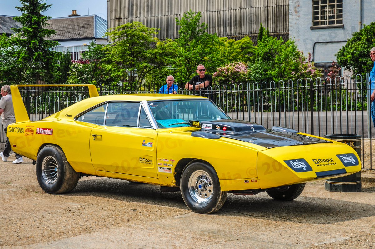 Cars with Daz tweet media