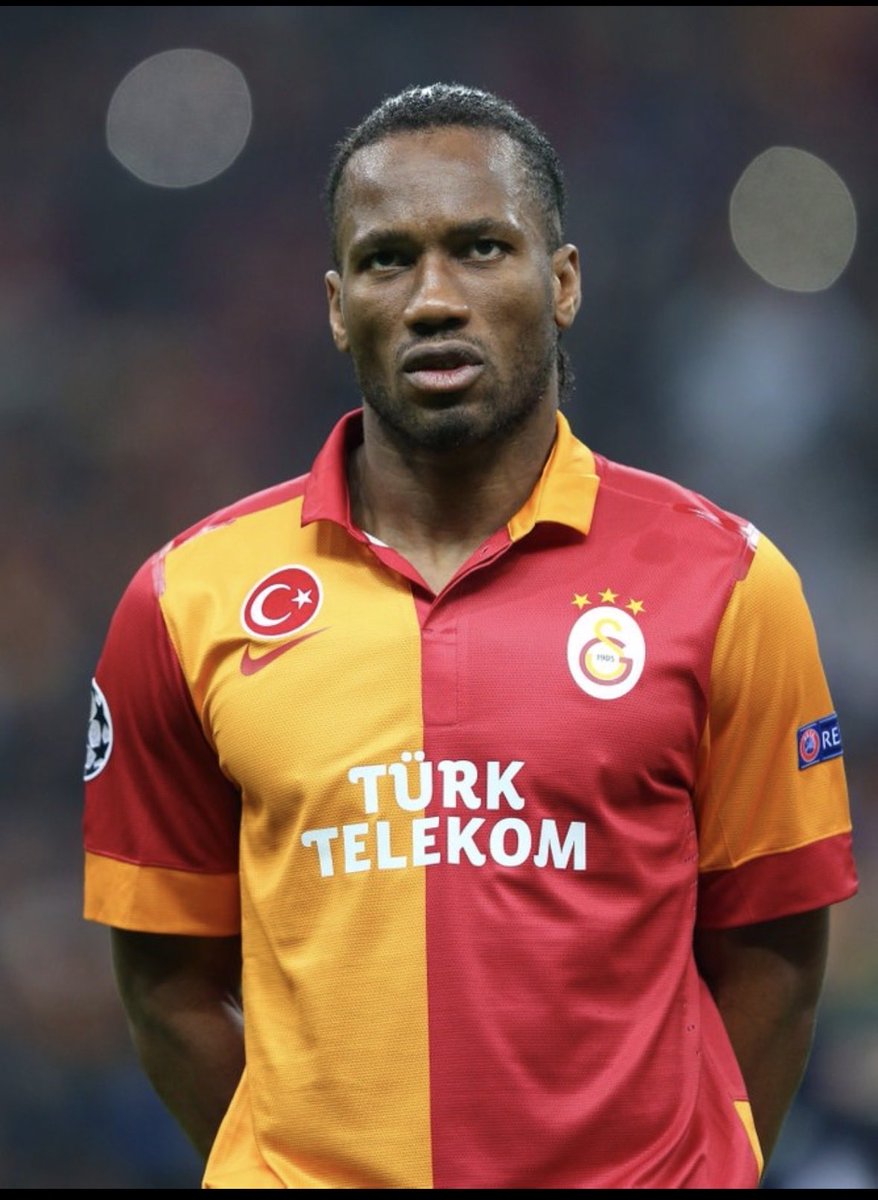 #MCIvGS
#BugunGunlerdenGalatasaray 
Drogba kalk büyüğün geldi tarih böyle satış görmedi ilkay Gündogan 
Tarihin en büyük satışını yapıyor