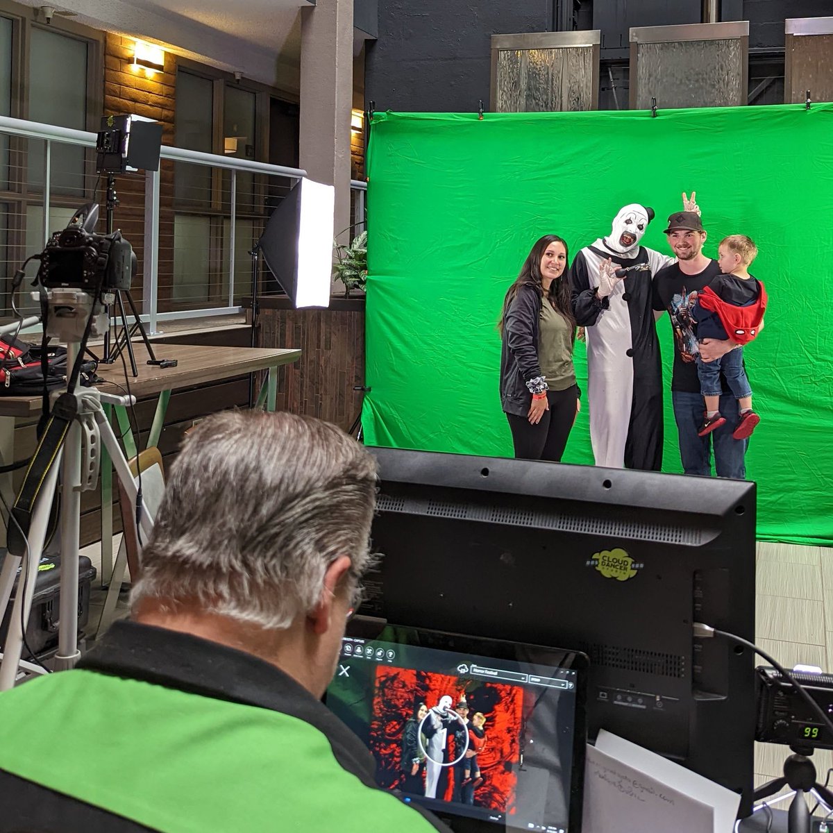 Colorado Festival of Horror: Clowns vs. Witches tweet media