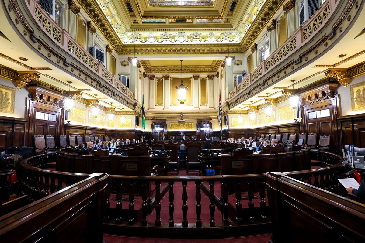 TJSP realiza a primeira sessão do OE do ano: tinyurl.com/y9cxek8z
#ÓrgãoEspecial #RedesSociaisTJSP #SocialMedia #MídiasSociais