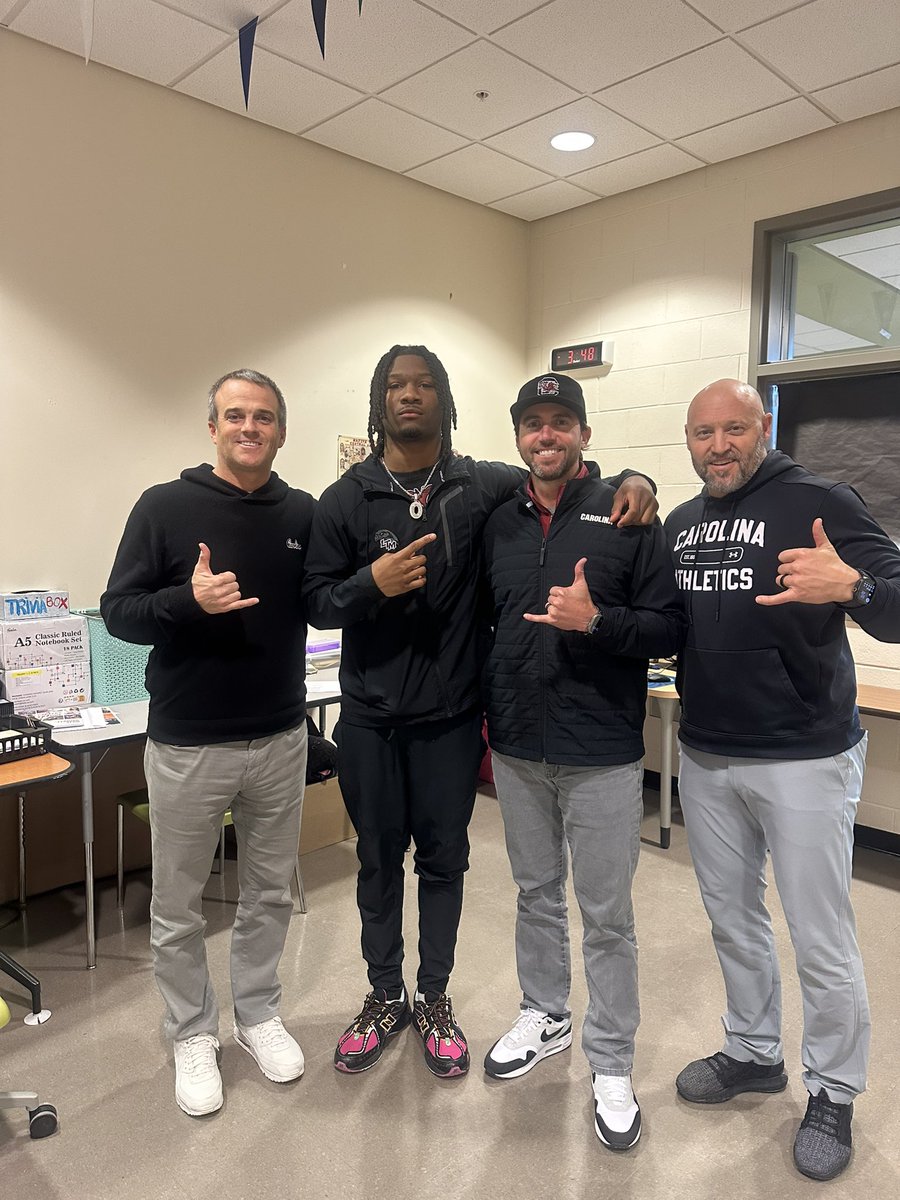 gocrazzy0's tweet photo. Thanks for stopping by!!! @CoachSBeamer @coachfurrey @kendalbriles https://t.co/fGpxBksv5m