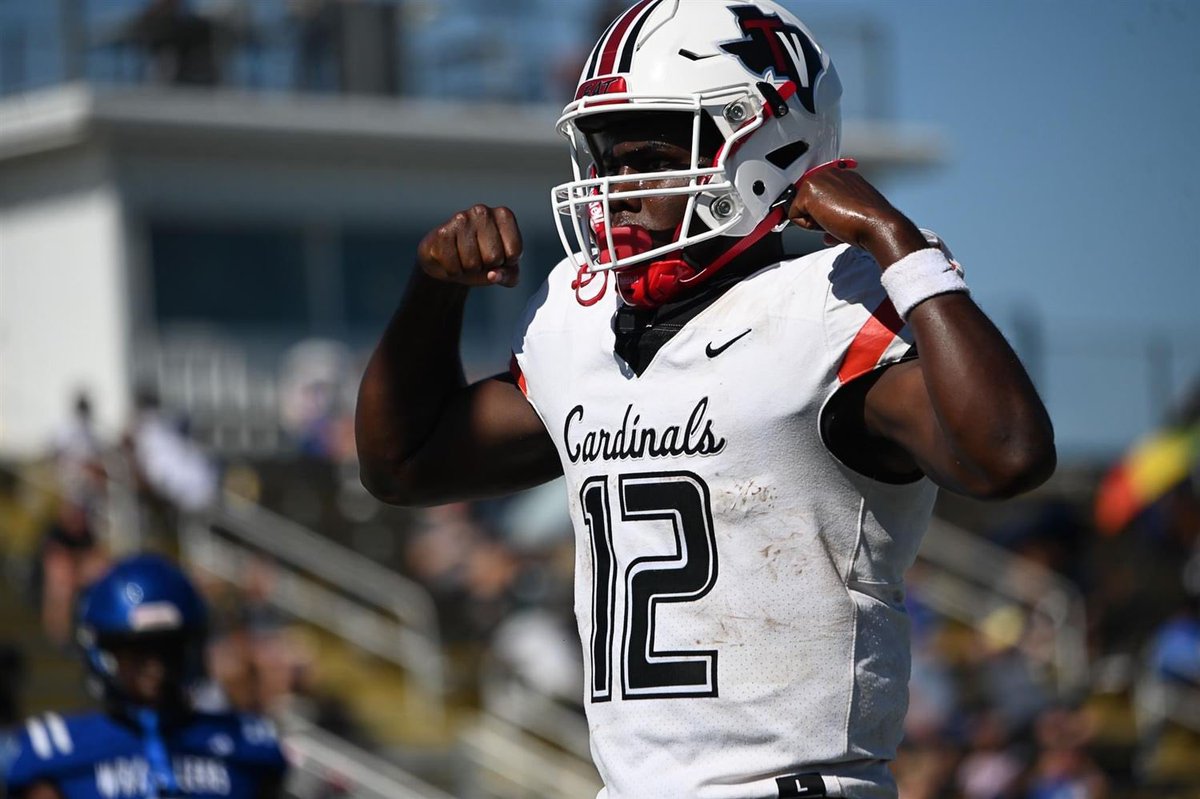 Chuck Smith tweet media