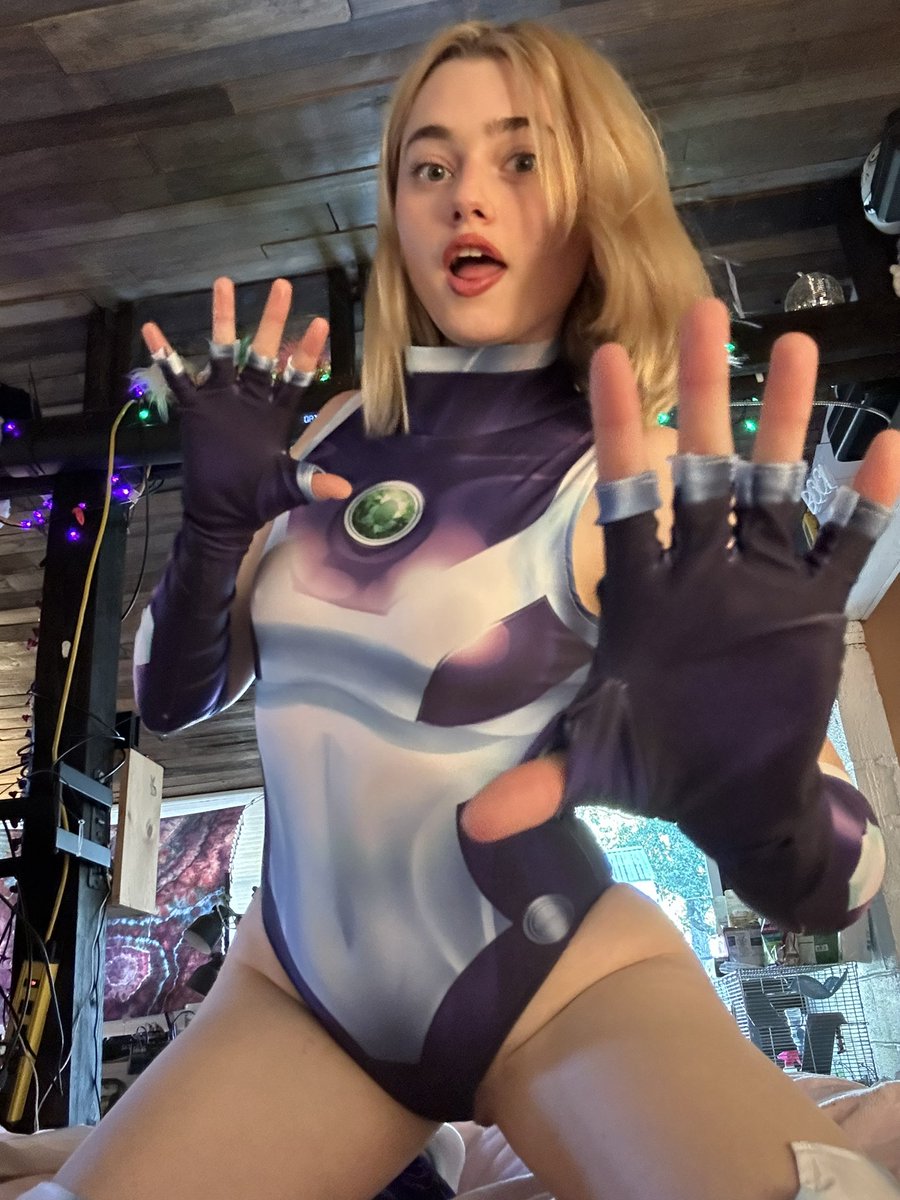 Graceybabyy tweet media