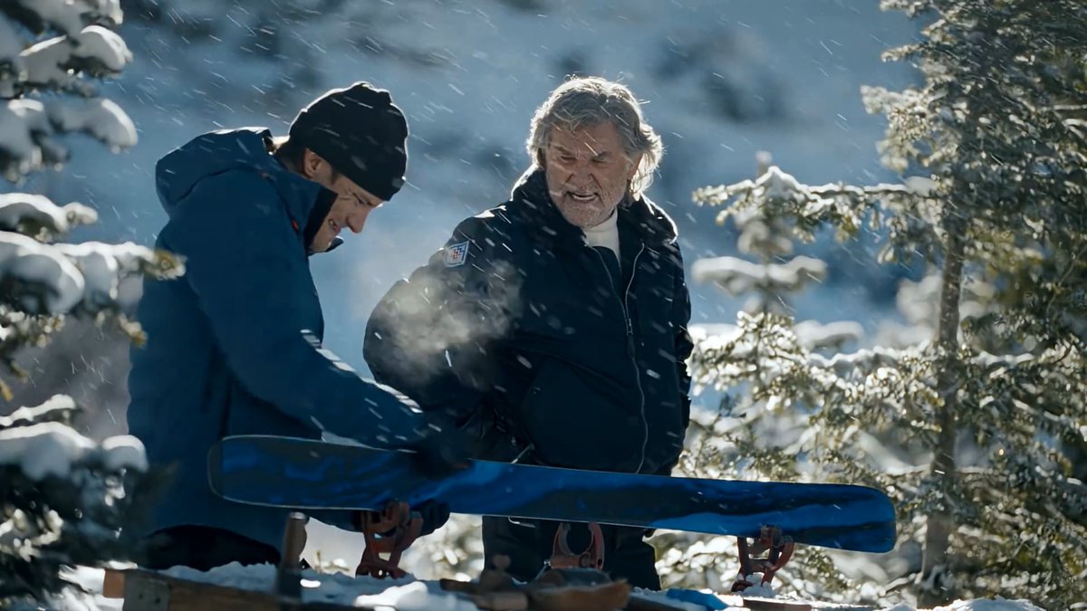 andordameron's tweet image. never thought i’d be so obsessed with a beer ad but omg lewis pullman and kurt russell y’all are everything 🫶🏻