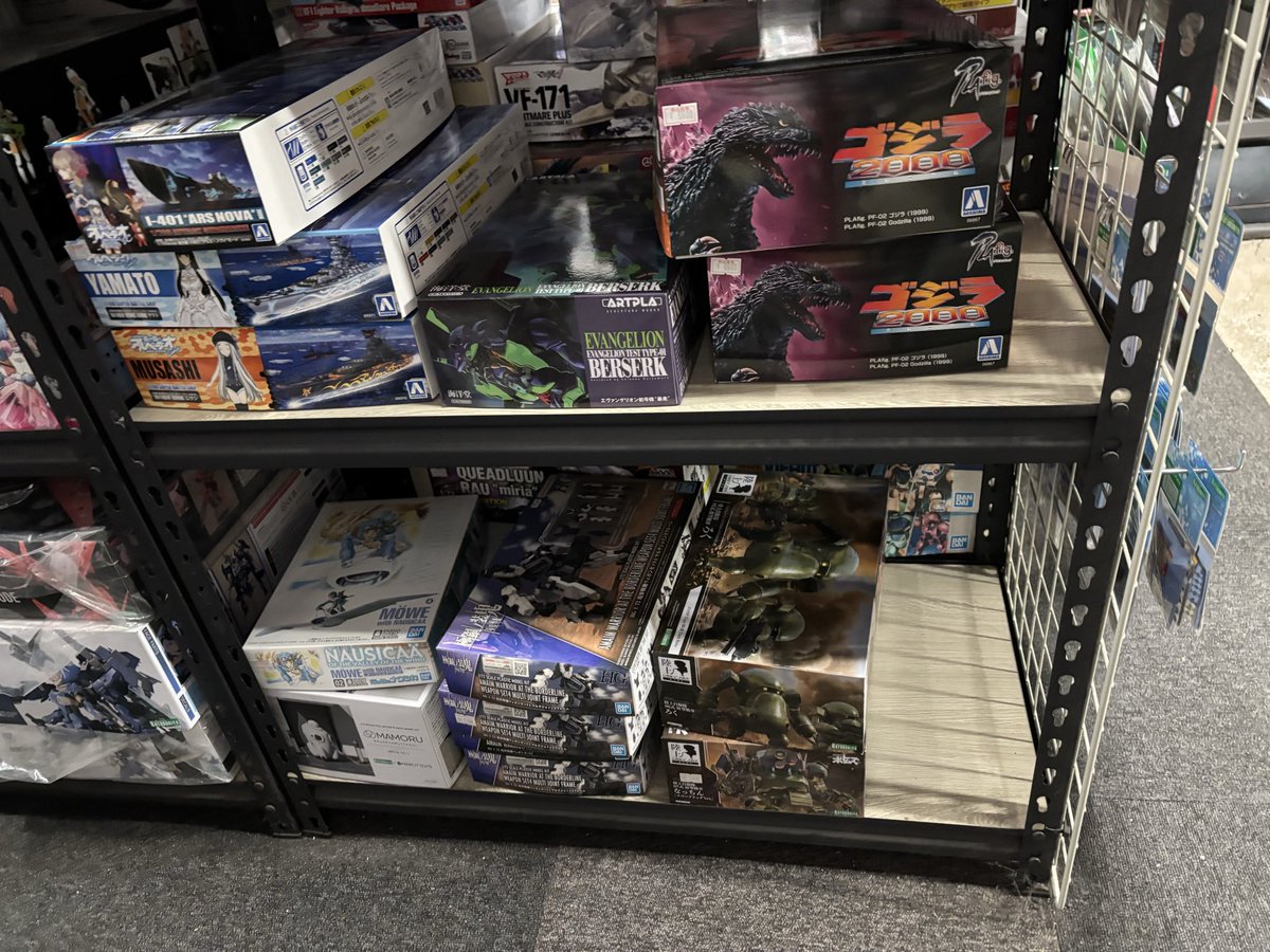 本日は木曜日になりますので、17時までの営業となります🙇 まだ