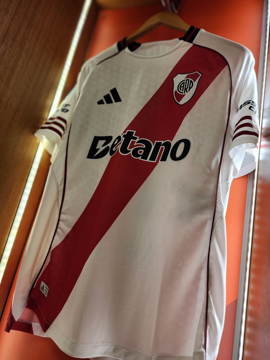 El 𝐌𝐚𝐧𝐭𝐨 𝐒𝐚𝐠𝐫𝐚𝐝𝐨 para hoy 😍