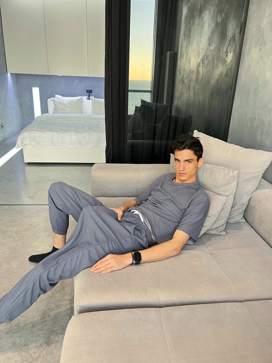 Perfect Boy tweet media