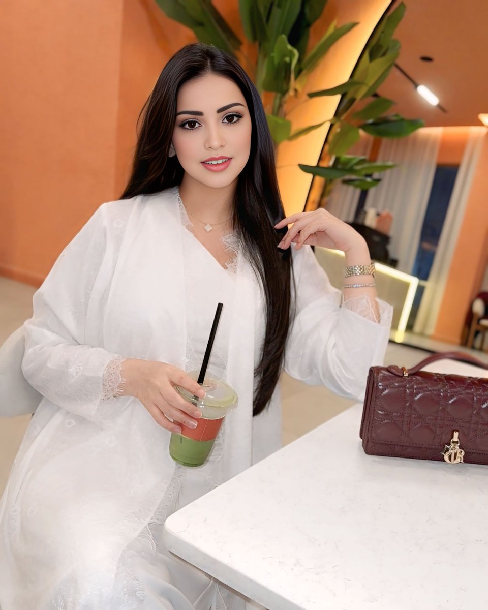 راح يتم السحب 🎁ً المنح المالية 💸 لـ10 مستفيدين🔥
الاول :400000الف
الثاني :400000الف
الثالث :350000الف
الرابع :350000الف
الخامس :300000الف
السادس :300000 الف
السابع :250000 الف
🔸لتكون ضمن السحب 🔥
10 تعليقات بأسم من اسماء الله الحسنى 
رتويت و -رساله عبر الخاص بأسمك ورقمك.