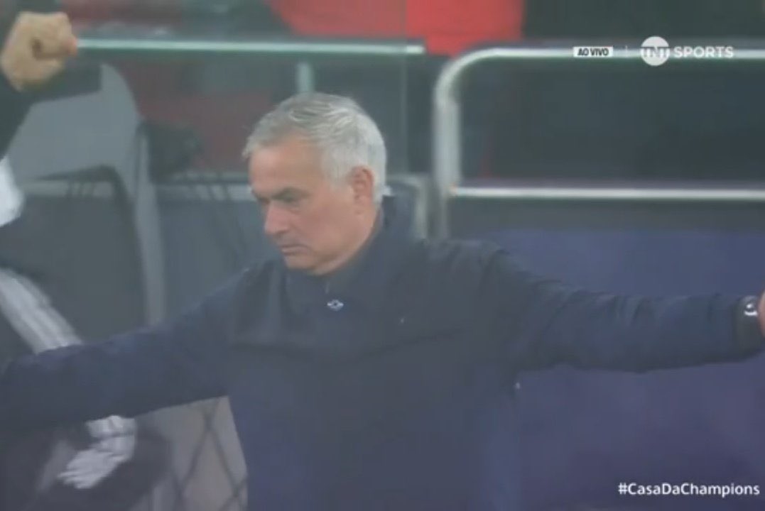 اثق فيه المدرب الاعظم
#بنفيكا_ريال_مدريد 
#ريال_مدريد