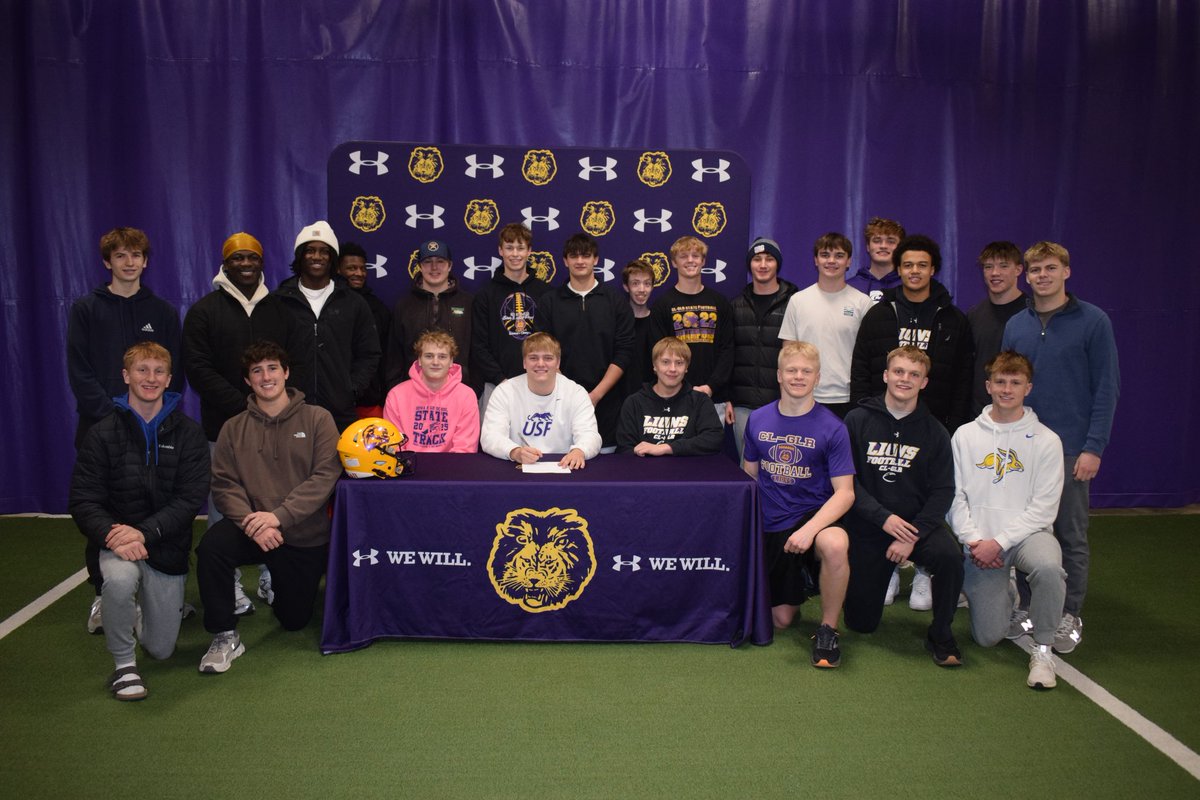 CL-GLR Football tweet media