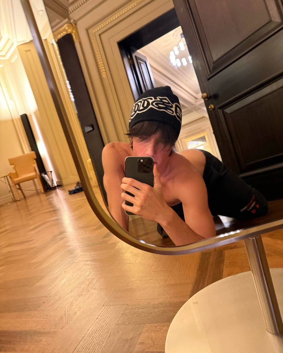 DannyRole's tweet image. Alive 😁

#LGBTQIAEndofJanuary