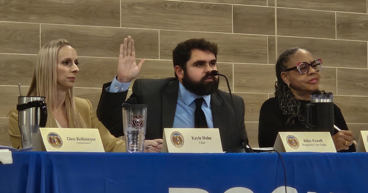 At a recent public hearing, a proposed 250-megawatt solar project from Ameren Missouri drew support as part of a balanced, all-of-the-above approach to meeting growing electricity demand while keeping power affordable and dependable. ☀️

stlpr.org/health-science…