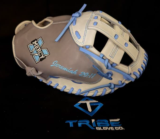 TribeGloveCo's tweet photo. The talent pipeline @mercy_softball gets a boost this year with Freshmen @LaurenStrange29 &amp; @maggiestrange29 joining the Jaguars. The sisters add power in the circle &amp; behind the plate along with a little extra flair using their🔥glove designs.  Good Luck this season! @KyCoach_JB https://t.co/2SwQomjxxO