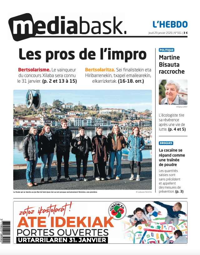MediabaskInfo's tweet photo. Une de MEDIABASK l'HEBDO ce jeudi ⤵️
👉 La finale de Xilaba approche à grands pas
👉 Sei finalisten eta txapel emailearen hitzak
👉 Après une vie d’engagement, Martine Bisauta prend sa retraite
👉 Une “avalanche blanche” s’abat sur le Pays Basque https://t.co/ajXl0uzQAX