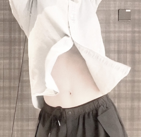 Ohsofthoney's tweet image. ㅤㅤㅤ𝘔𝘪 𝘤𝘪𝘯𝘵𝘶𝘳𝘪𝘵𝘢, 𝘛𝘢𝘭 𝘱𝘢𝘳𝘦𝘤𝘦 𝘲𝘶𝘦 𝘢 𝘵𝘰𝘥𝘰𝘴 𝘢𝘨𝘪𝘵𝘢 ㅤㅤㅤㅤㅤㅤㅤㅤㅤㅤㅤㅤㅤㅤㅤㅤㅤㅤㅤㅤㅤㅤㅤㅤㅤㅤㅤ