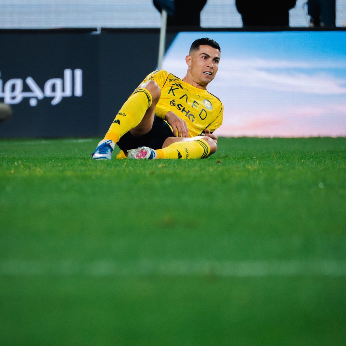 تــاريــخــيـــة! 💛👑