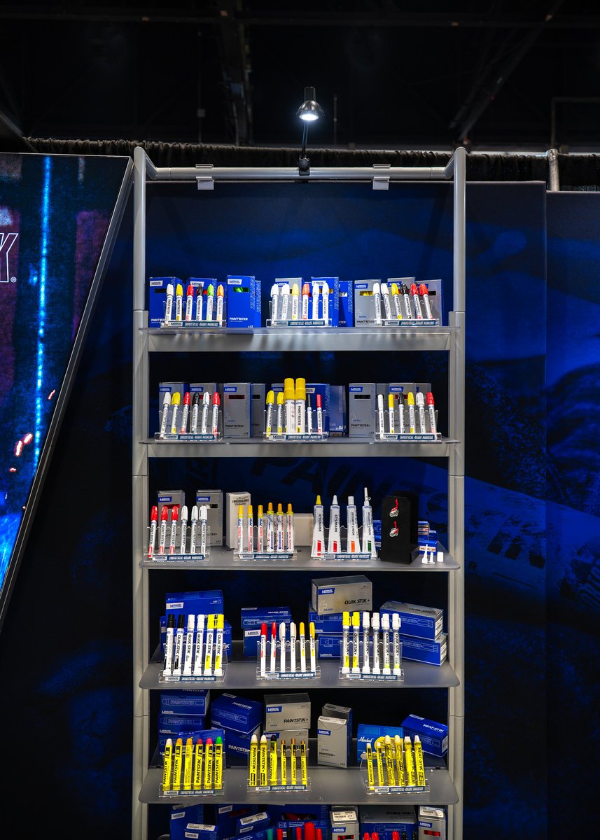 Featherlite Exhibits tweet media