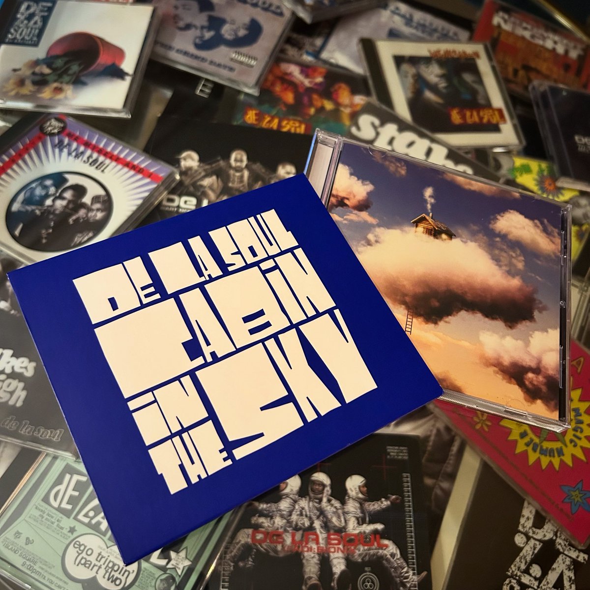 hiphopgods's tweet image. De La Soul - Cabin In The Sky

#thankyoudave #delasoul #hiphopgods