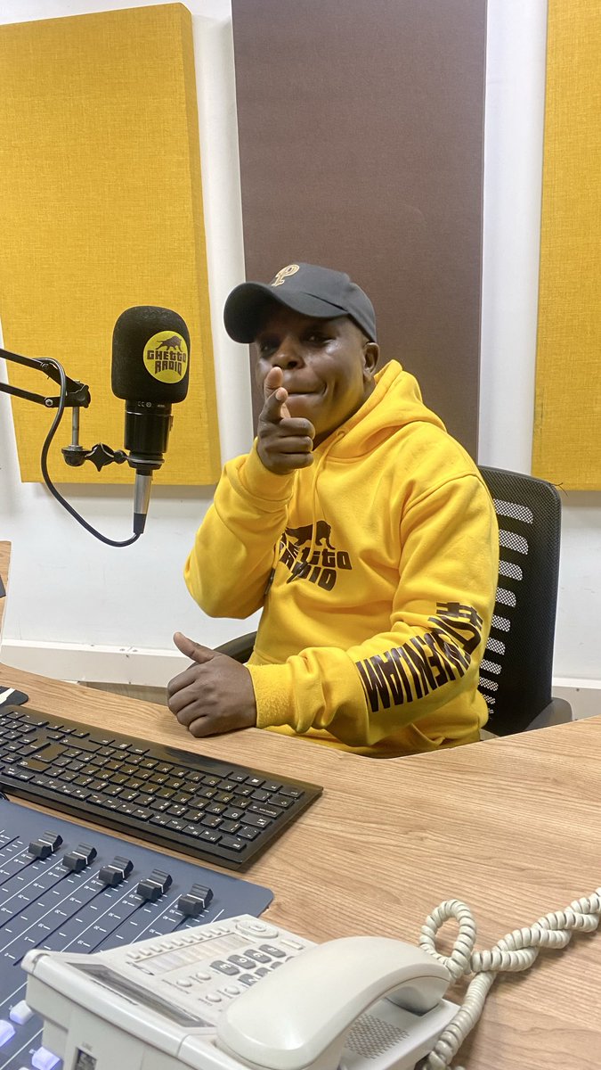 We run tings, tings nuh run we… tune to #JAHMROCKDOBA Now to enjoy some nice reggae on <a href="/GhettoRadio895/">Ghetto Radio</a> with i <a href="/CharraDeejay/">Deejay Charra</a>