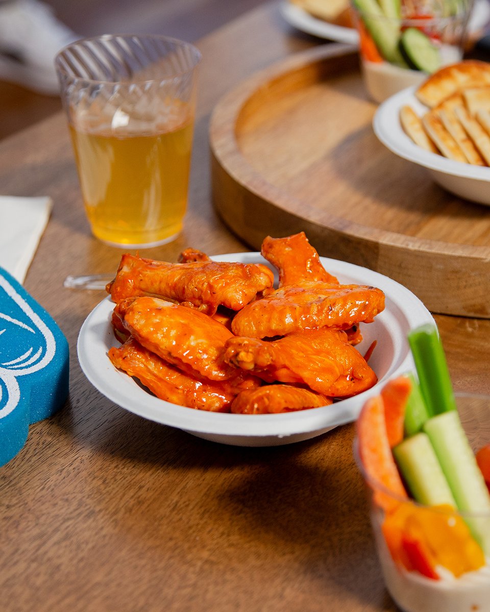 Serve your guests fumble-free dependability with Chinet® products. Stock up now for the big game. bit.ly/4jv93X4