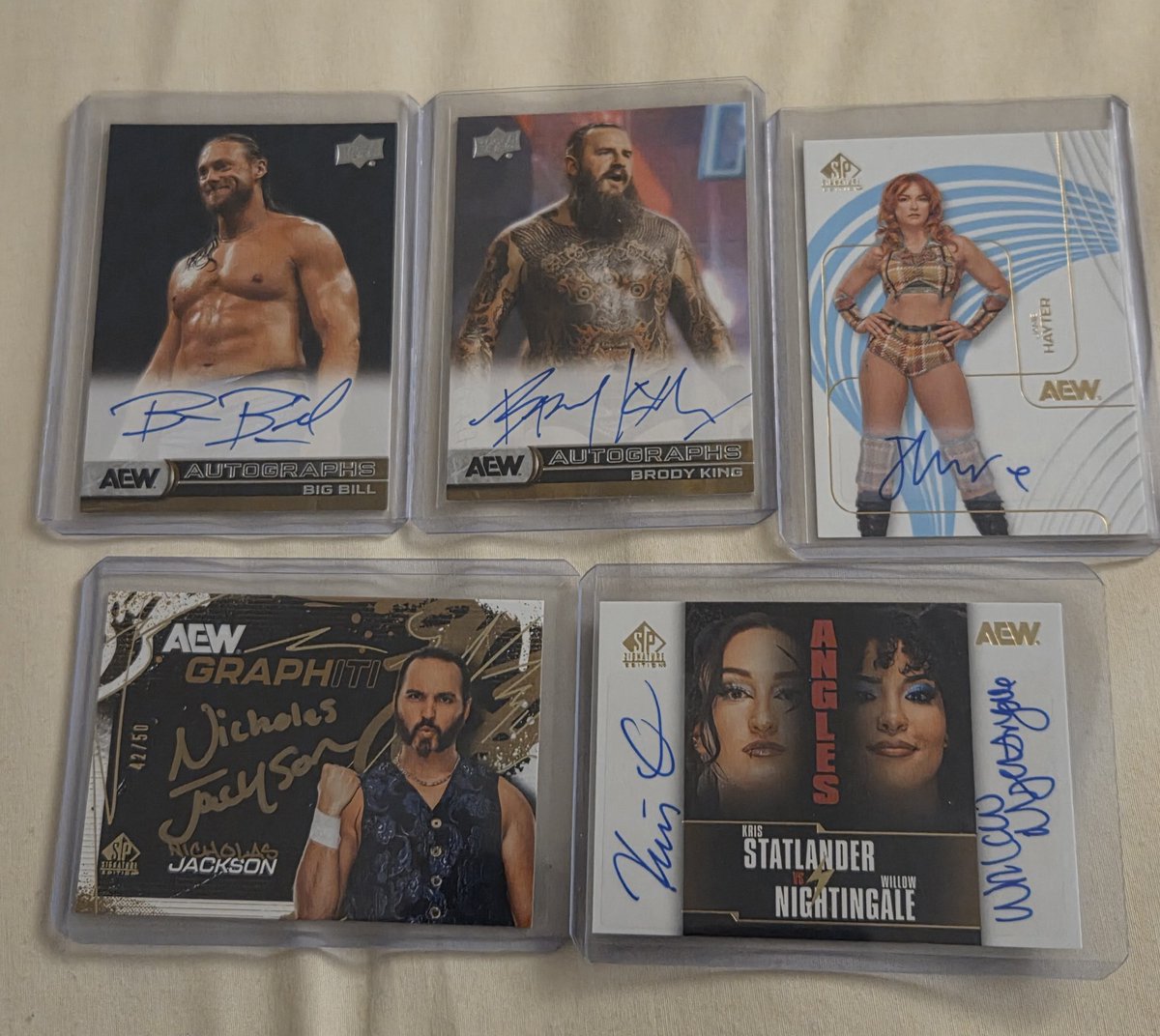 Russchwa tweet media