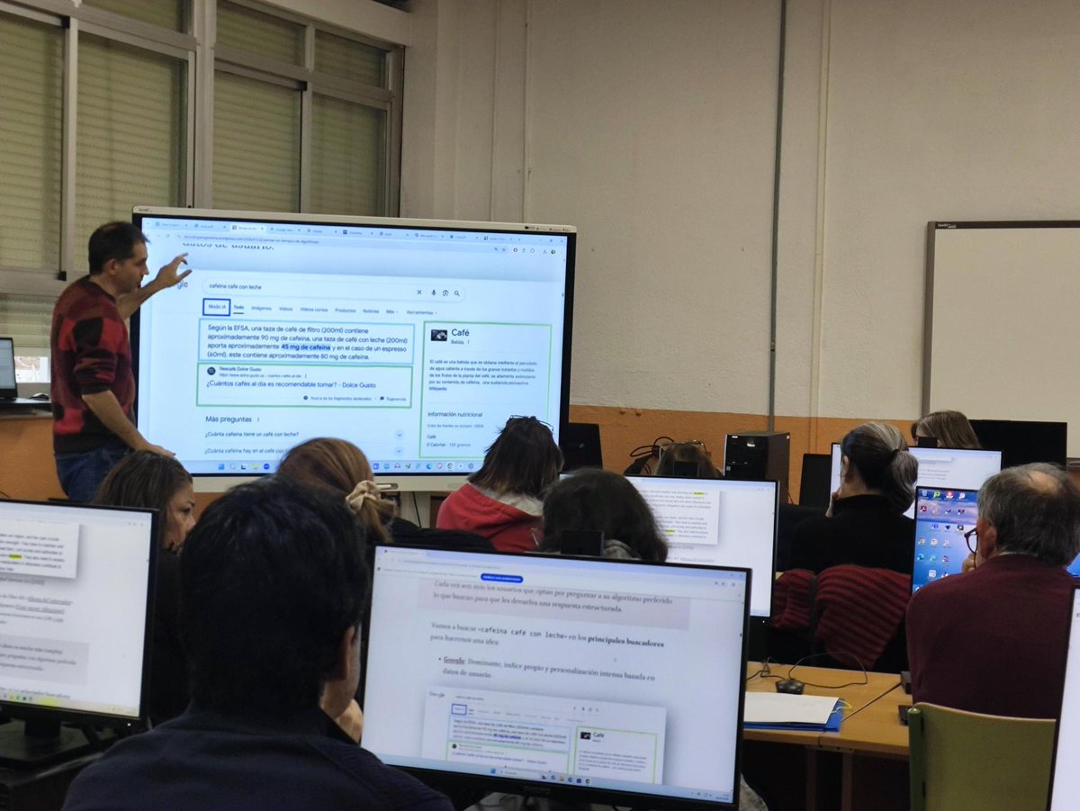 Profundizando de forma práctica en el uso de la IA  en la segunda sesión del curso: Inteligencia artificial en educación: herramientas para el aula " con la colaboración de Carlos Sánchez Barbero en <a href="/IESMUribarri/">IES M. Uribarri</a>  <a href="/cfiesalamanca/">CFIE SALAMANCA</a> #formaciónCyL