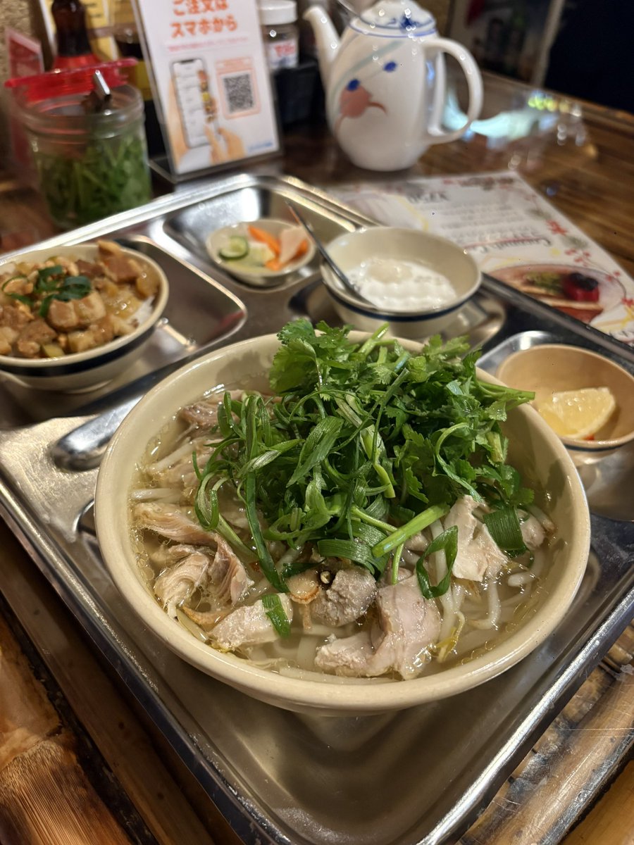 swamp__techikun's tweet photo. 脱毛の先生に聞いた、南船場にある
ベトナム料理の『アンゴン』が
ガチで美味かったから布教させてくれ.ᐟ.ᐟ https://t.co/EQO8EGuLnn