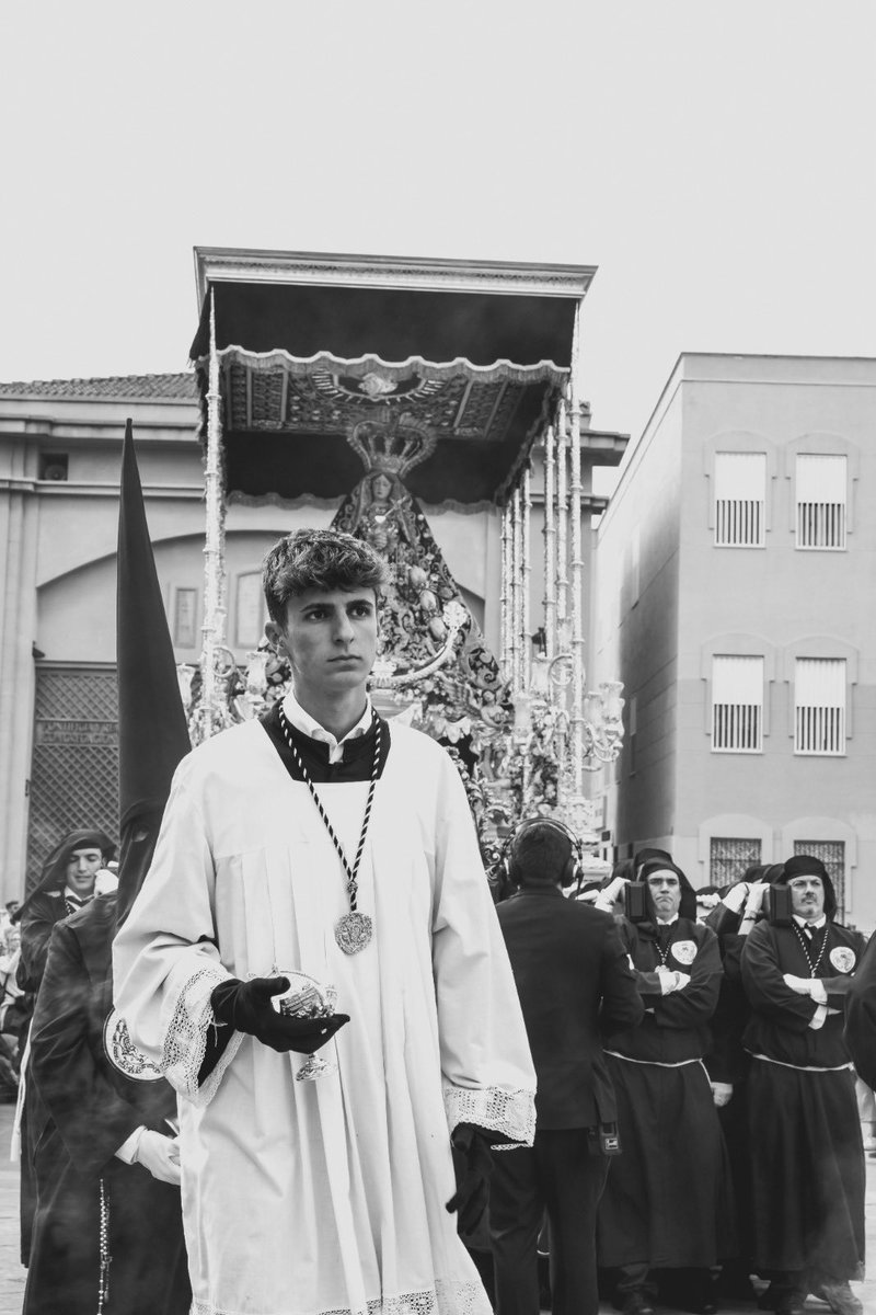 Ayer, hoy y mañana.

<a href="/doloresdlpuente/">Dolores del Puente</a> <a href="/LMFotosCofrades/">LMFotosCofrades</a>