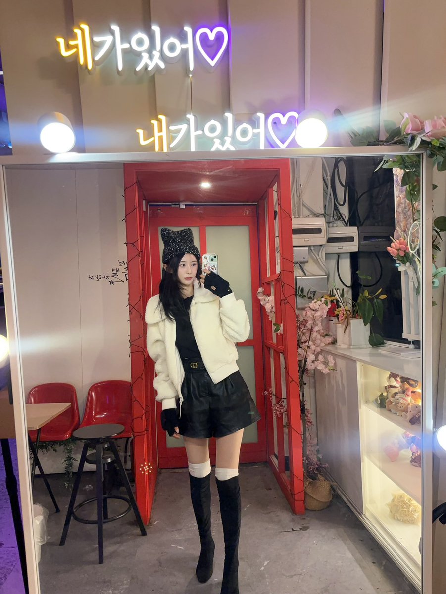 cdtgmakeup's tweet photo. 그렇게 #별라 를 왔어두 
단독샷을 이제 찍었넴..ㅎ https://t.co/vlN7YZUniL