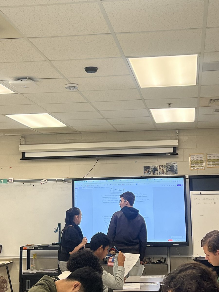 LakeCCReadiness's tweet image. AP Physics at #ERHS today. Ss are working on CollegeBoard type exam questions &amp;amp; exploring what they got wrong and more importantly, why they got the question wrong. This is authentic learning! Ss are reading, writing, thinking &amp;amp; talking aligned to grade level standards. #LakeAP