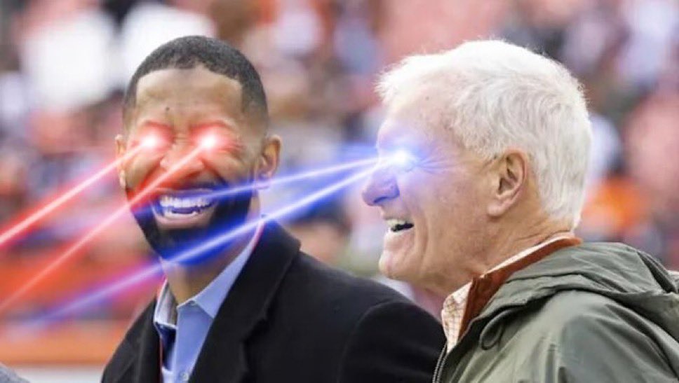 >fire head coach
>interview promising young offensive minds
>tell them that they have to retain the defensive coordinator
>interview said defensive coordinator for the same position
>young candidates withdrawal
>hire 60 year old with no experience
>defensive coordinator leaves