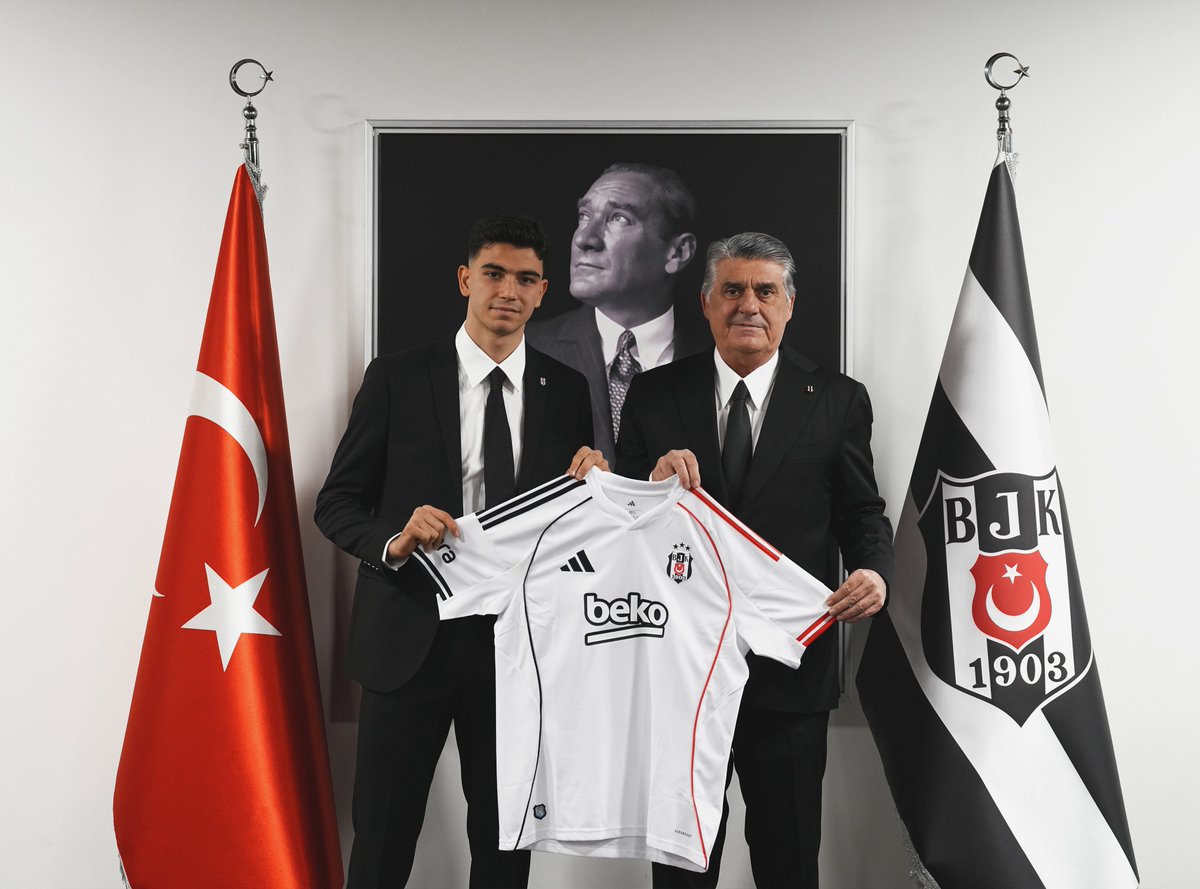 Resmi Açıklama | Yasin Özcan

🔗 bjk.com.tr/tr/haber/93488