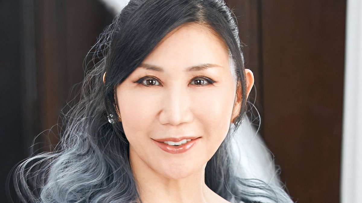 animeupdates's tweet image. For the 30th Anniversary of 'NEON GENESIS EVANGELION' Yoko Takahashi will perform "A Cruel Angel's Thesis" at Crunchyroll's Anime Awards 2026!