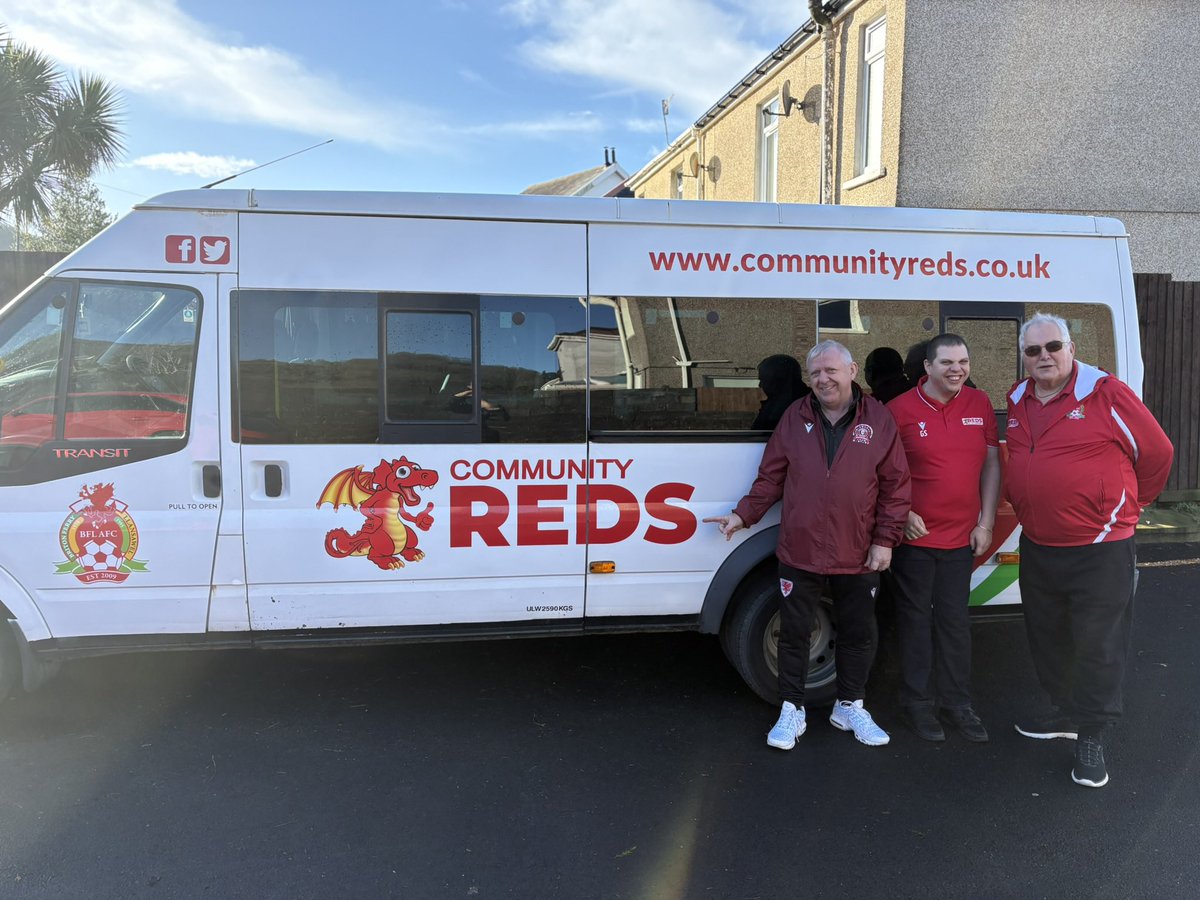 CommunityReds's tweet photo. JANUARY SIGNING FOR COMMUNITY REDS! 🚌 
We are delighted to announce we now have our own Community mini bus that will support our outreach sessions and inclusion sports throughout Neath Port Talbot!
#Outreach #CommunityReds #OnTheRoad https://t.co/8XThU1dybX