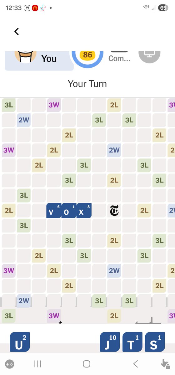 cselivanow's tweet photo. @nytimes it's hard to play your game when the screen is wonky.  I guess there wasn't a lot in the budget for testing https://t.co/gSIMGolUQs