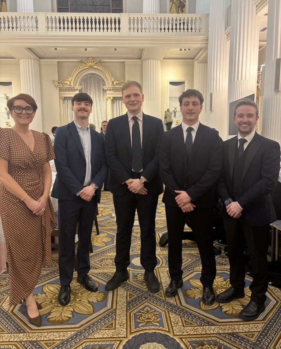 Foyle College tweet media