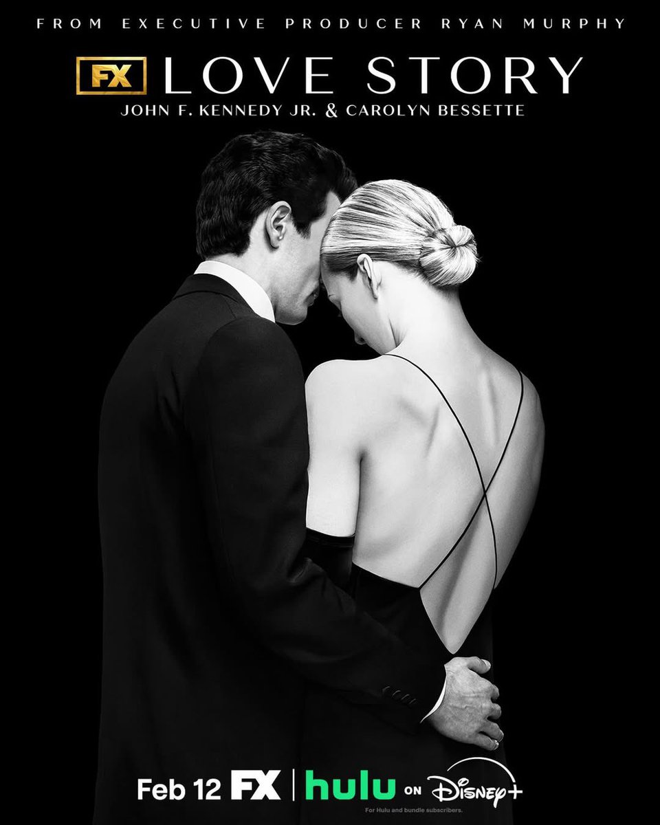 AHS_FRA's tweet photo. Affiche officielle de 'Love Story : John F. Kennedy Jr &amp; Carolyn Bessette', nouvelle série de Ryan Murphy, sortie le 12 Février sur Disney + 🩷 https://t.co/BCv4LdWC8e
