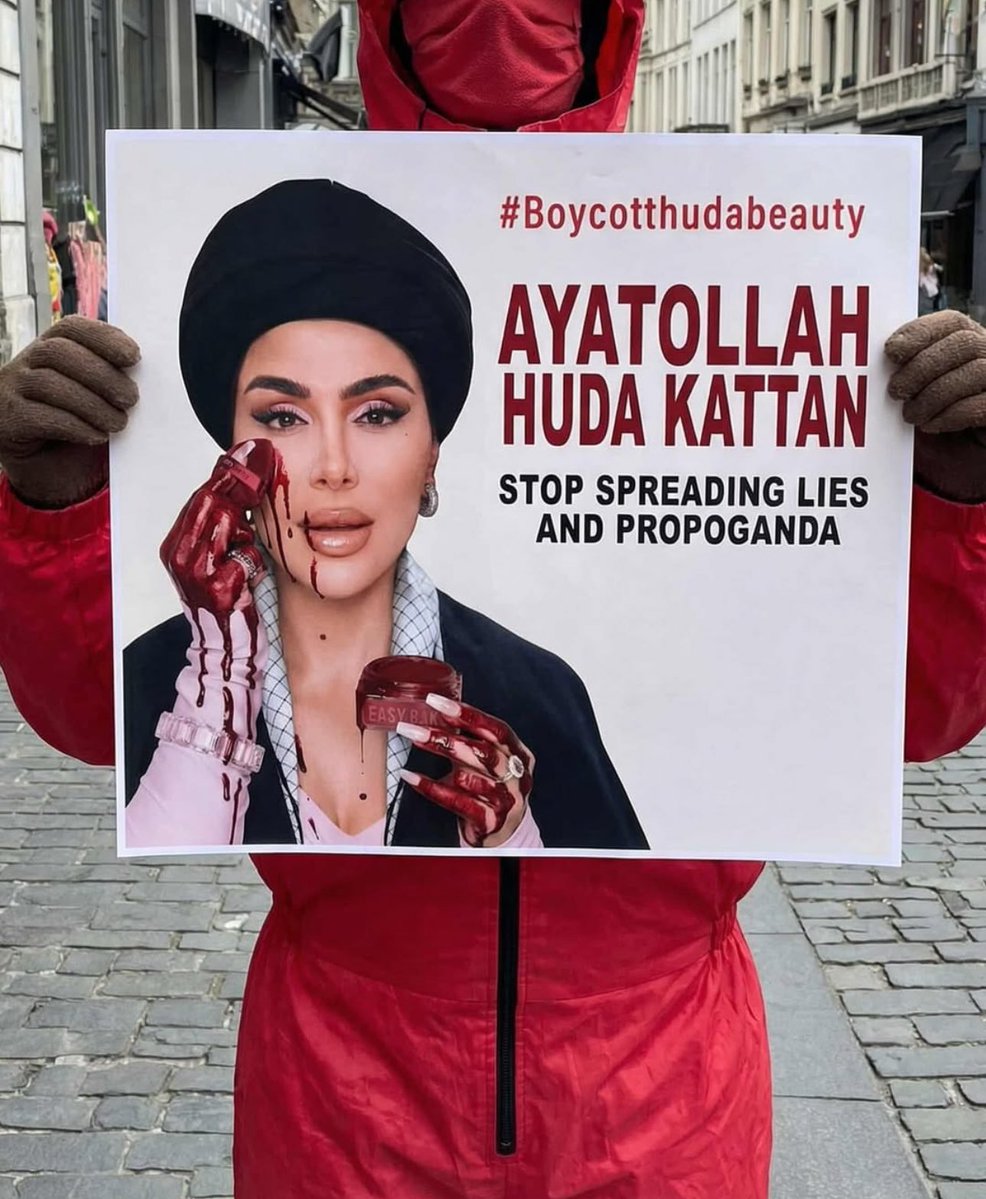 Huda’s rotten soul oozes through no bloody foundation masks defending mullahs who slaughtered over 30,000.
<a href="/Sephora/">Sephora</a> why promote this regime apologist? Where’s your moral spine?
#Boycotthudabeauty