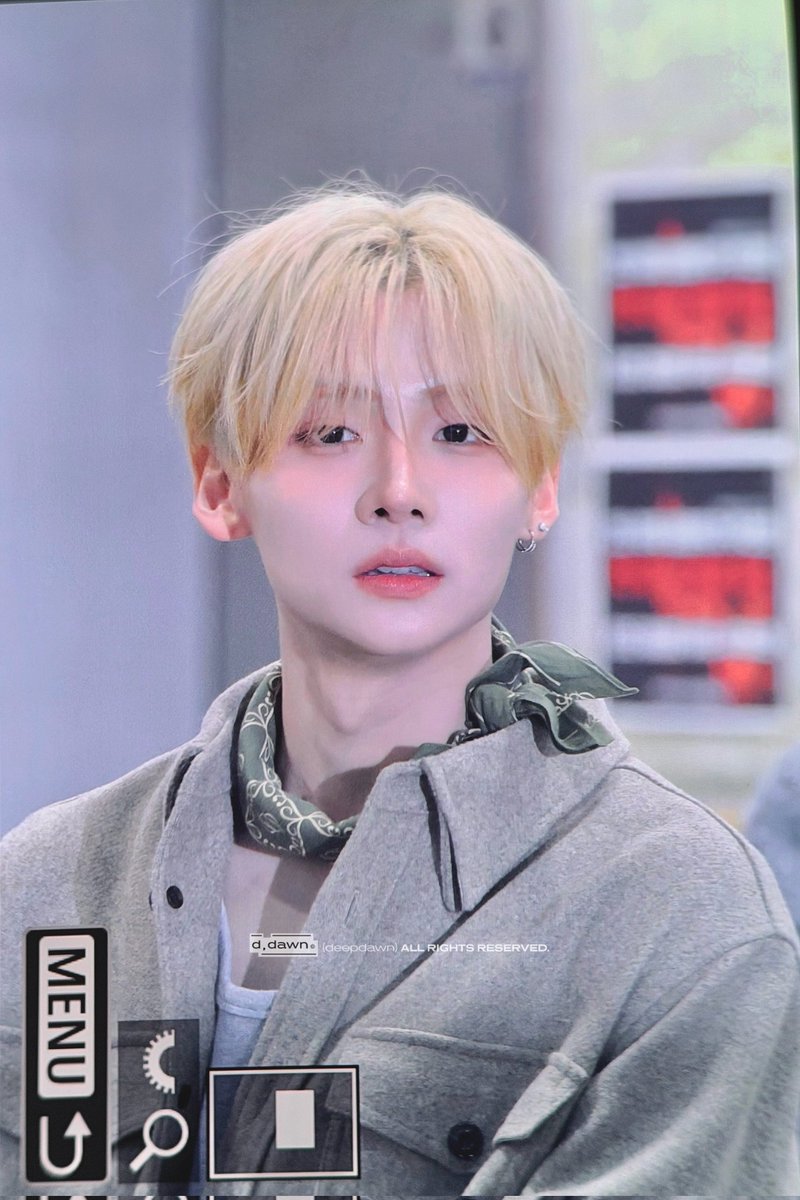 몬가 진짜 묭. 하게 생겼어