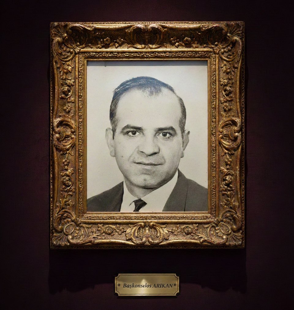 Ermeni terör örgütü JCAG tarafından 28 Ocak 1982 tarihinde gerçekleştirilen alçak saldırı sonucu şehit olan ABD-Los Angeles Başkonsolosumuz Kemal ARIKAN’ı rahmetle anıyor, aziz hatırası önünde saygıyla eğiliyorum.

Aziz ruhu şad, mekanı cennet olsun.

Kahrolsun Ermeni terörü!